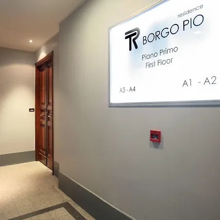 Trianon Borgo Pio מלון רומא