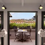 特里亚诺公寓酒店 酒店