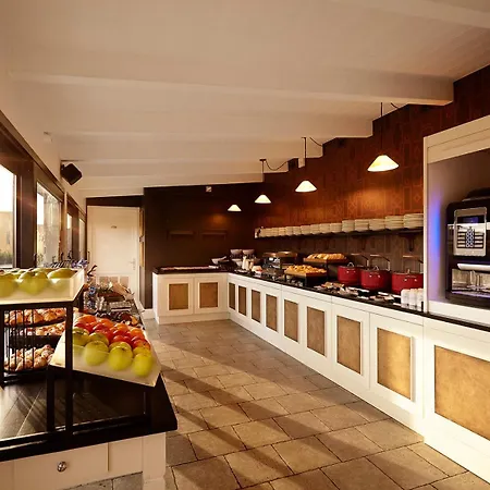 Trianon Borgo Pio Hotel 4*