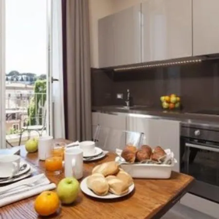 تريانون بورجو بيو الفندقية بخدمة ذاتية فندق روما