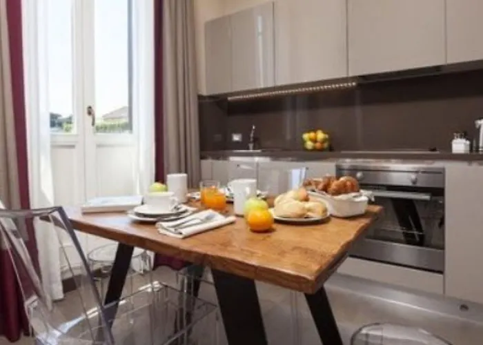 Trianon Borgo Pio Hotel 4*