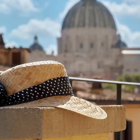 特里亚诺公寓酒店 酒店