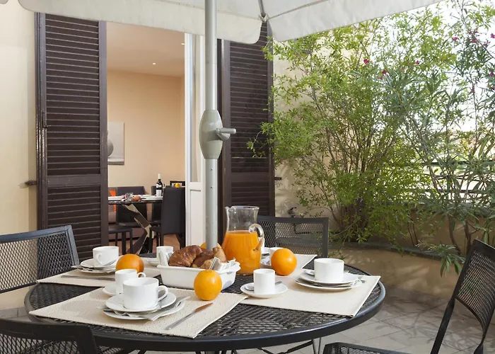 Trianon Borgo Pio 4* Rom