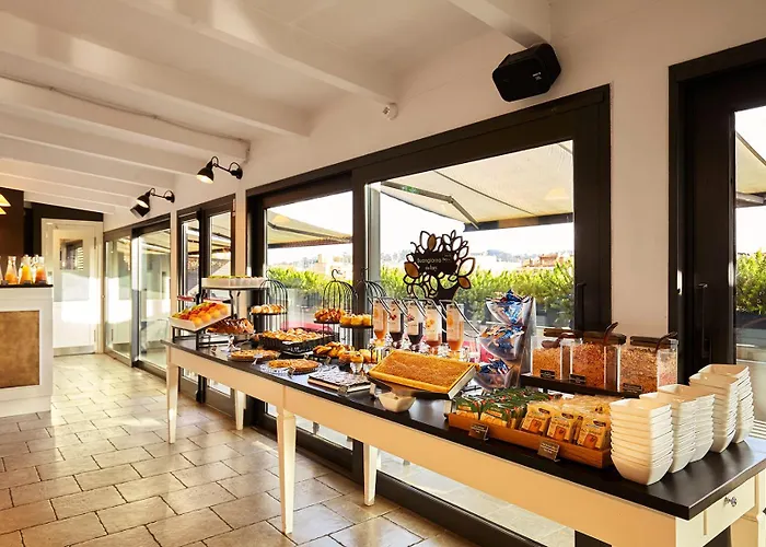 Trianon Borgo Pio Hotell 4*