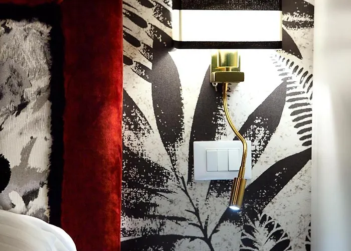Trianon Borgo Pio Hotell 4*